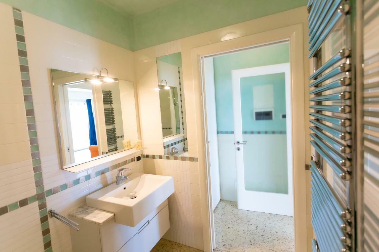Le Murrine Frontemare Apartment Seaview Сотомарина Екстериор снимка