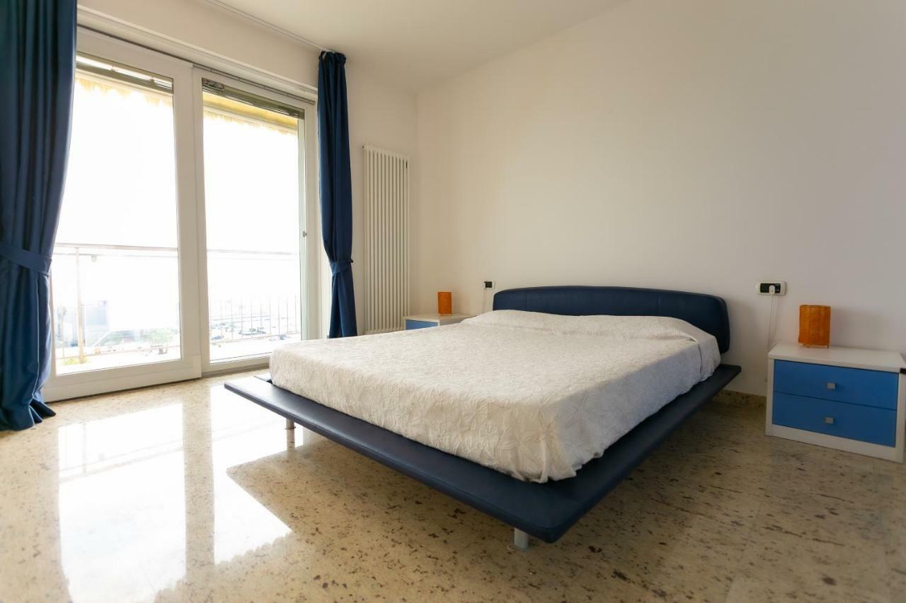 Le Murrine Frontemare Apartment Seaview Сотомарина Екстериор снимка